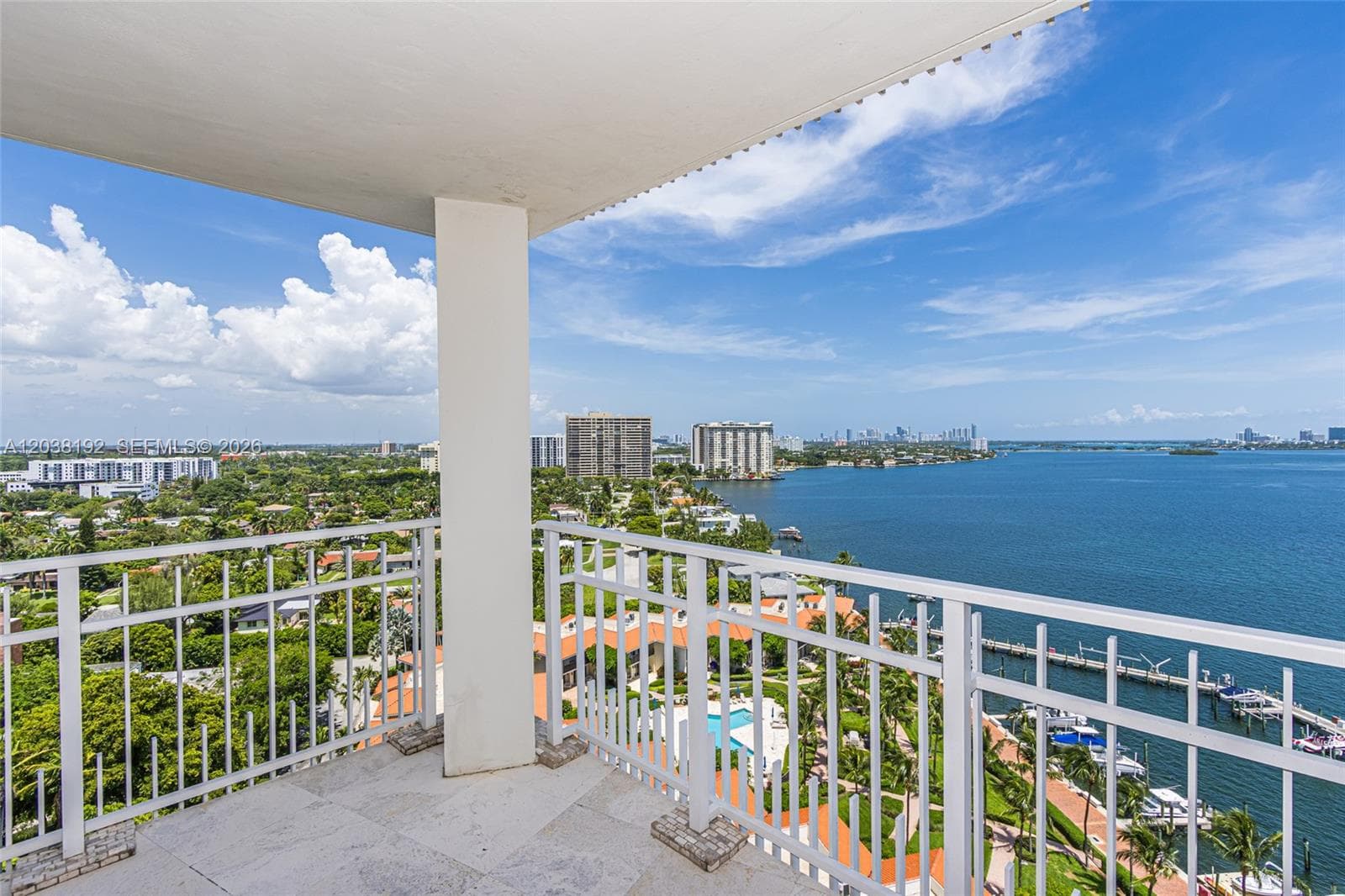 4000 Towerside Ter # 1701, Miami, FL 33138 — zdjęcie 2