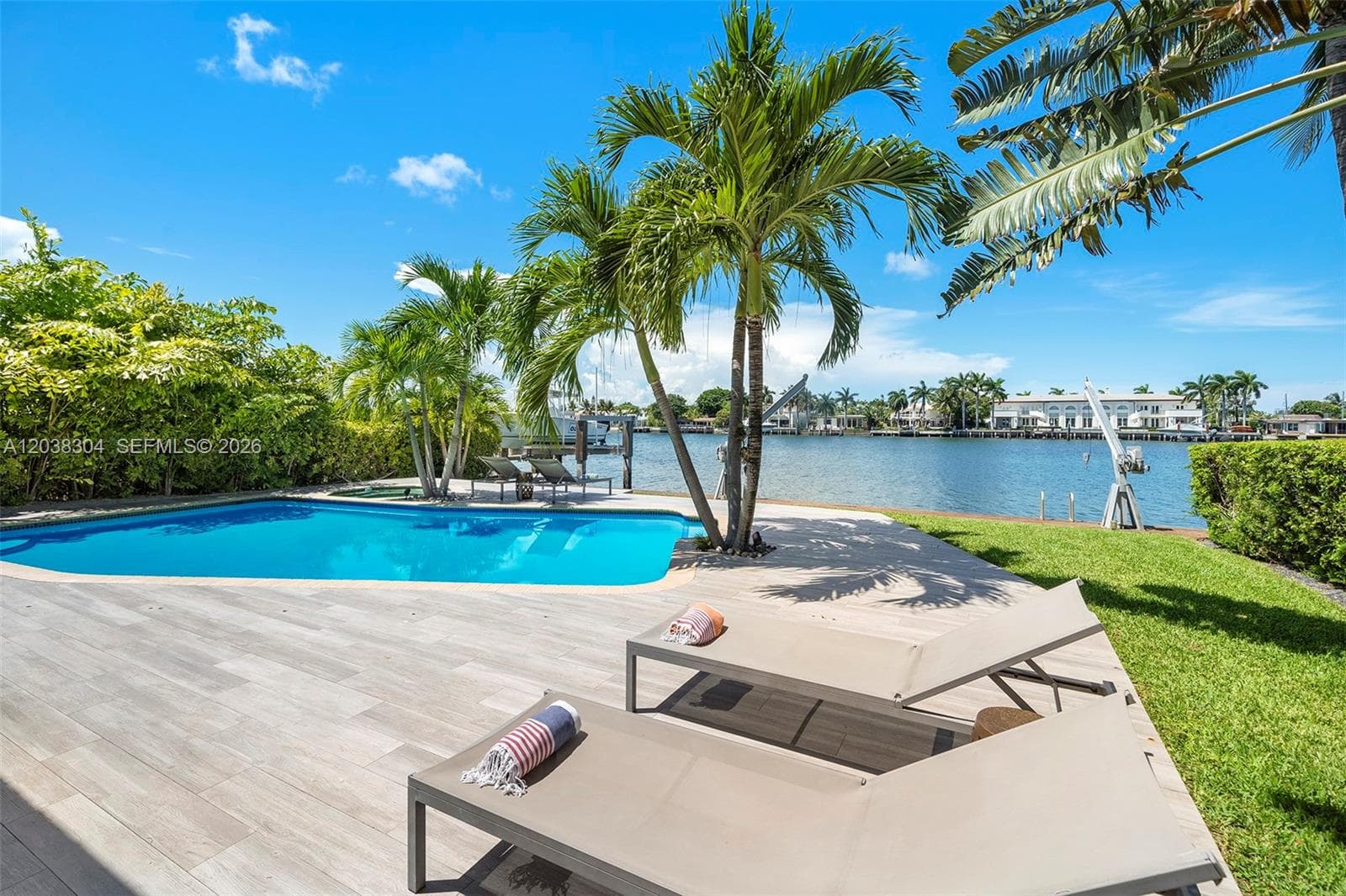365 N Shore Dr, Miami Beach, FL 33141 — zdjęcie 4