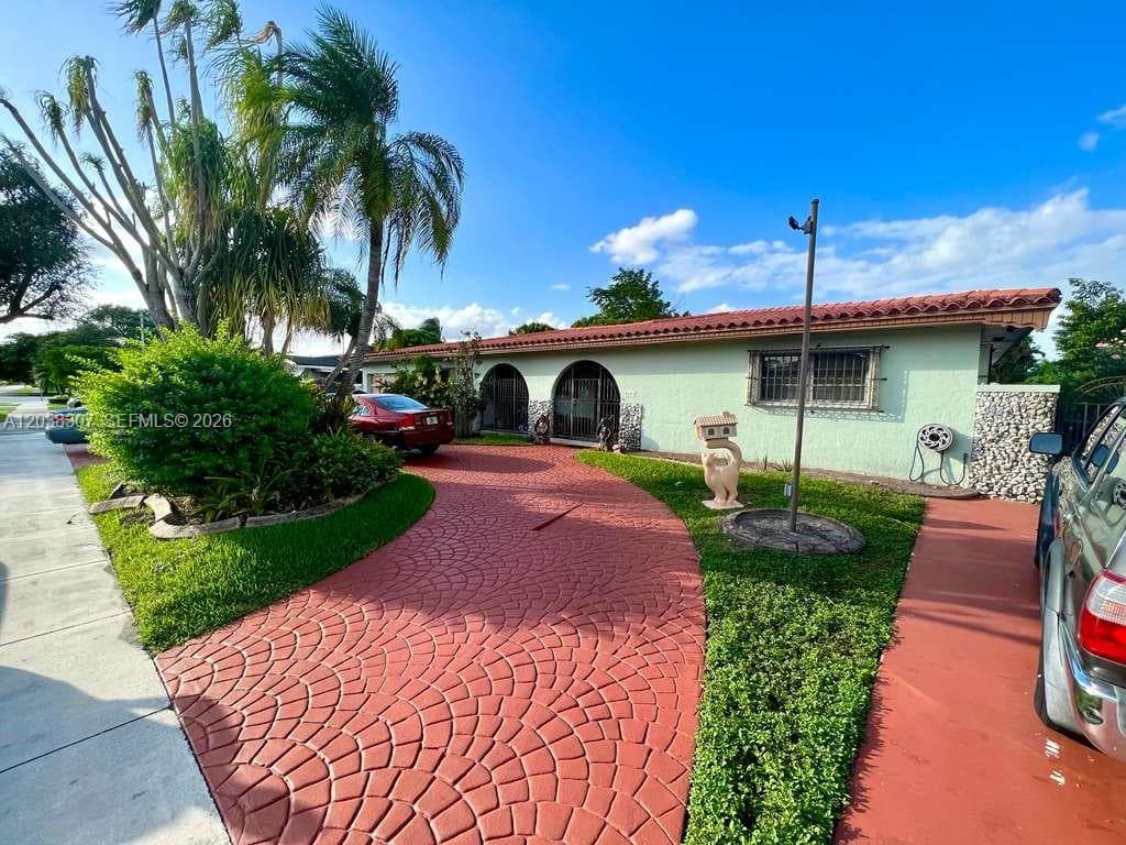 9601 SW 66th St, Miami, FL 33173 — zdjęcie 5