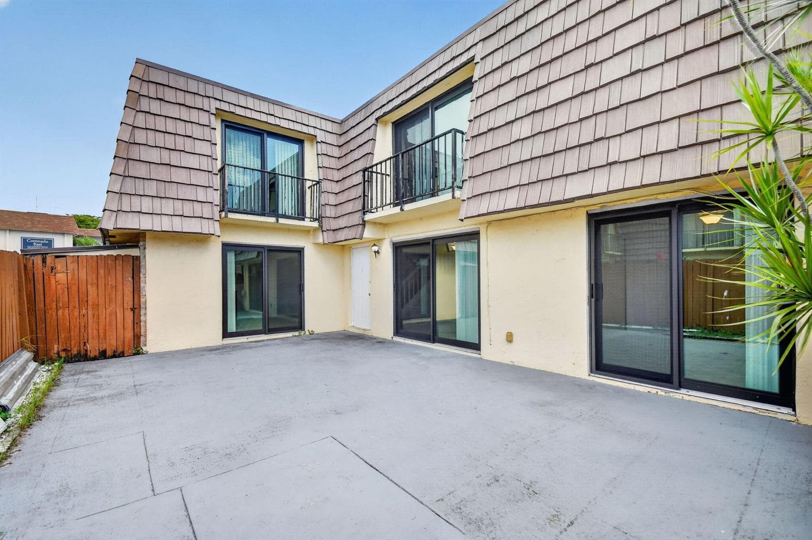 744 Springdale Circle, Palm Springs, FL 33461 — zdjęcie 2