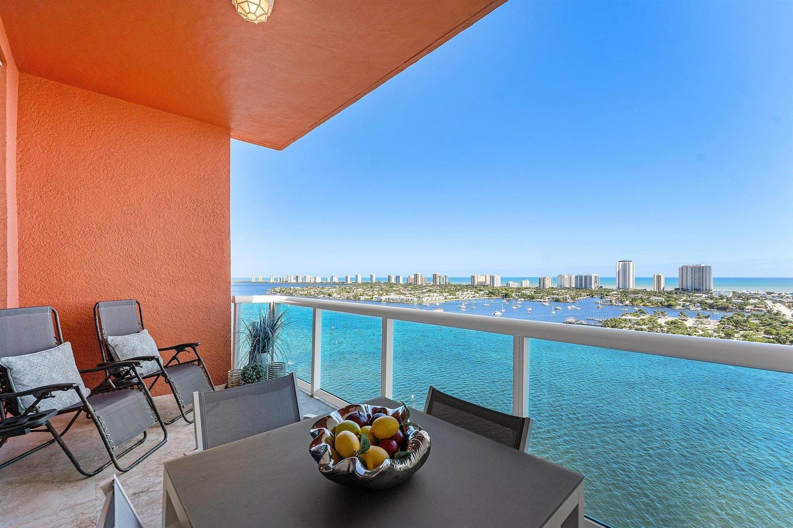 2640 Lake Shore Drive # 2215, Riviera Beach, FL 33404 — zdjęcie 4