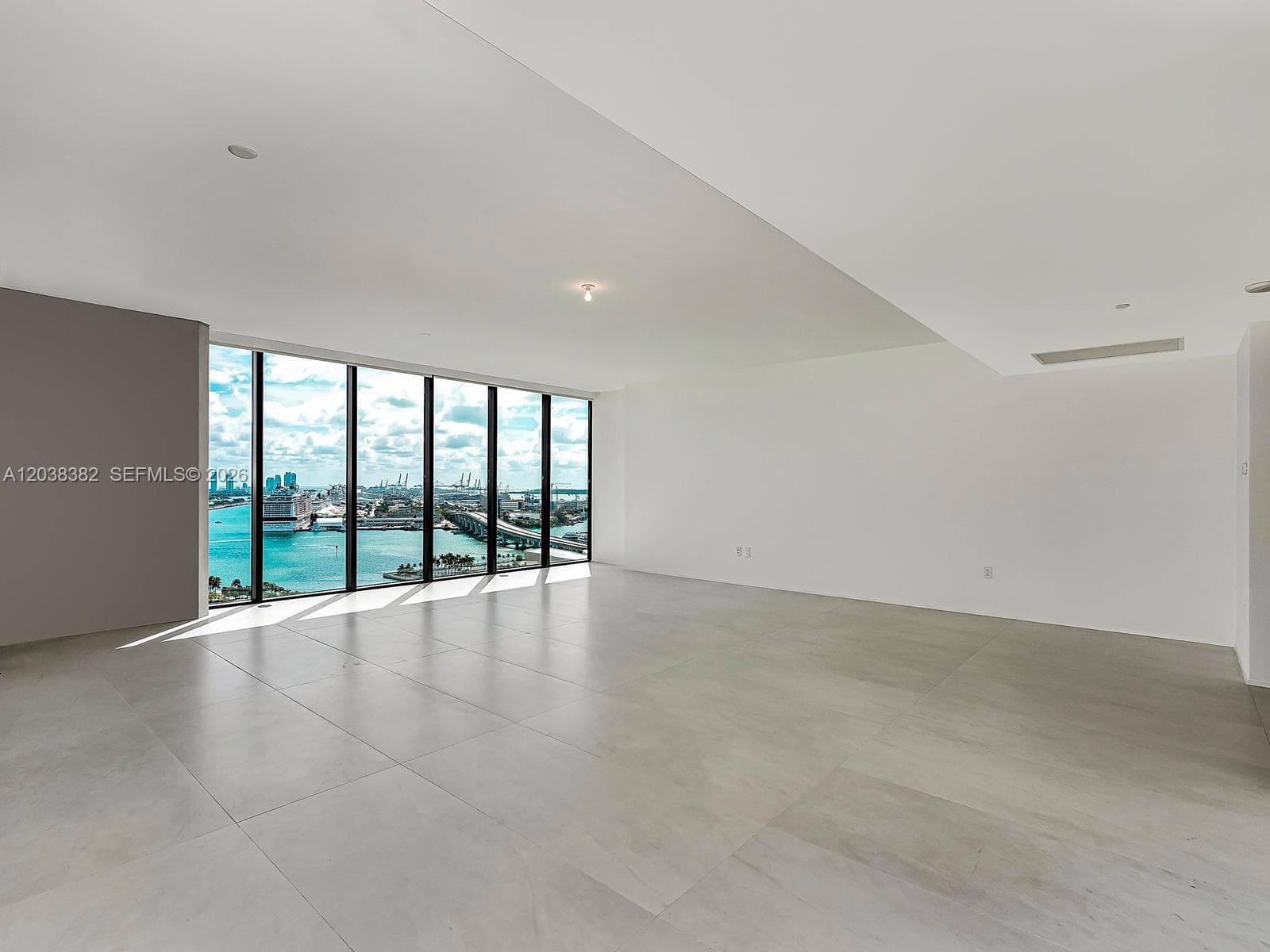 1000 Biscayne Blvd # 2002, Miami, FL 33132 — zdjęcie 4