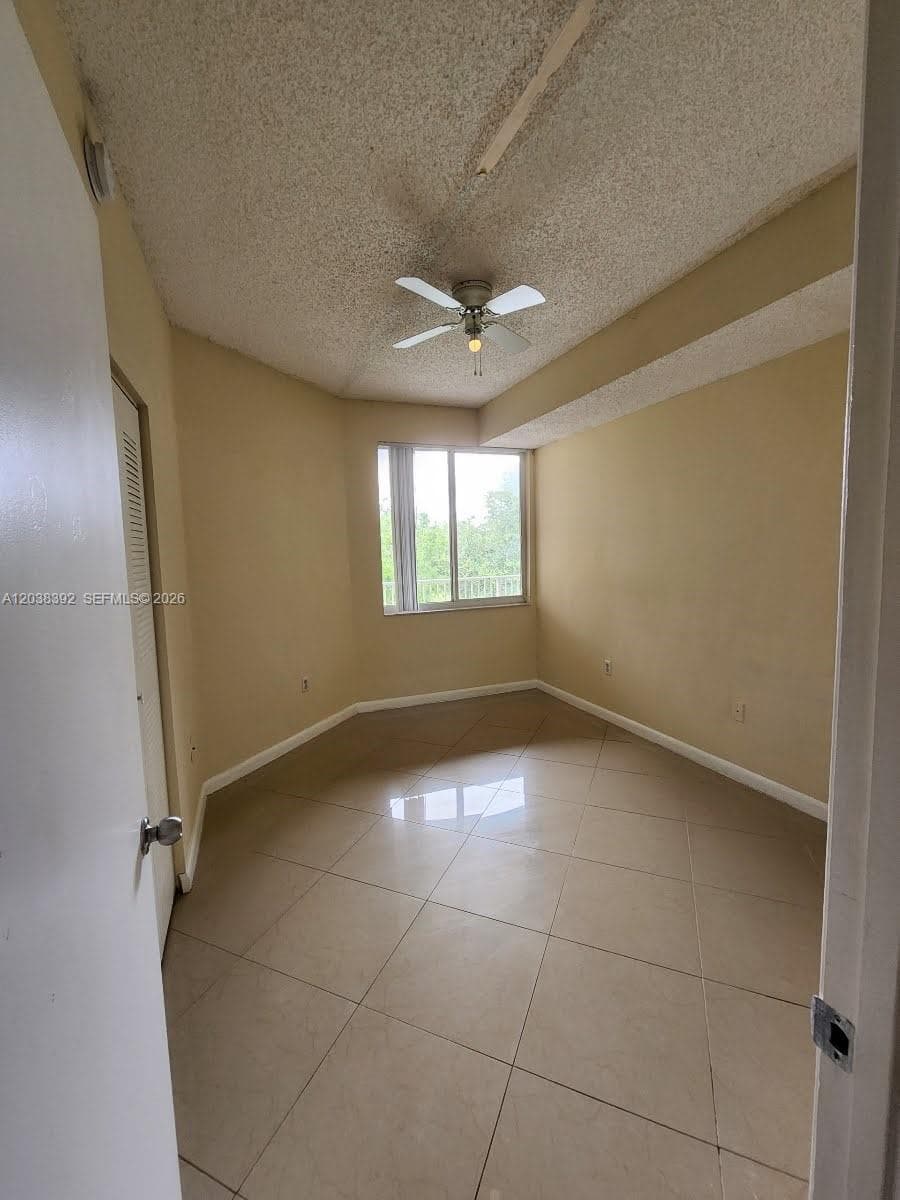 6992 SW 39th St # I101, Davie, FL 33314 — zdjęcie 4