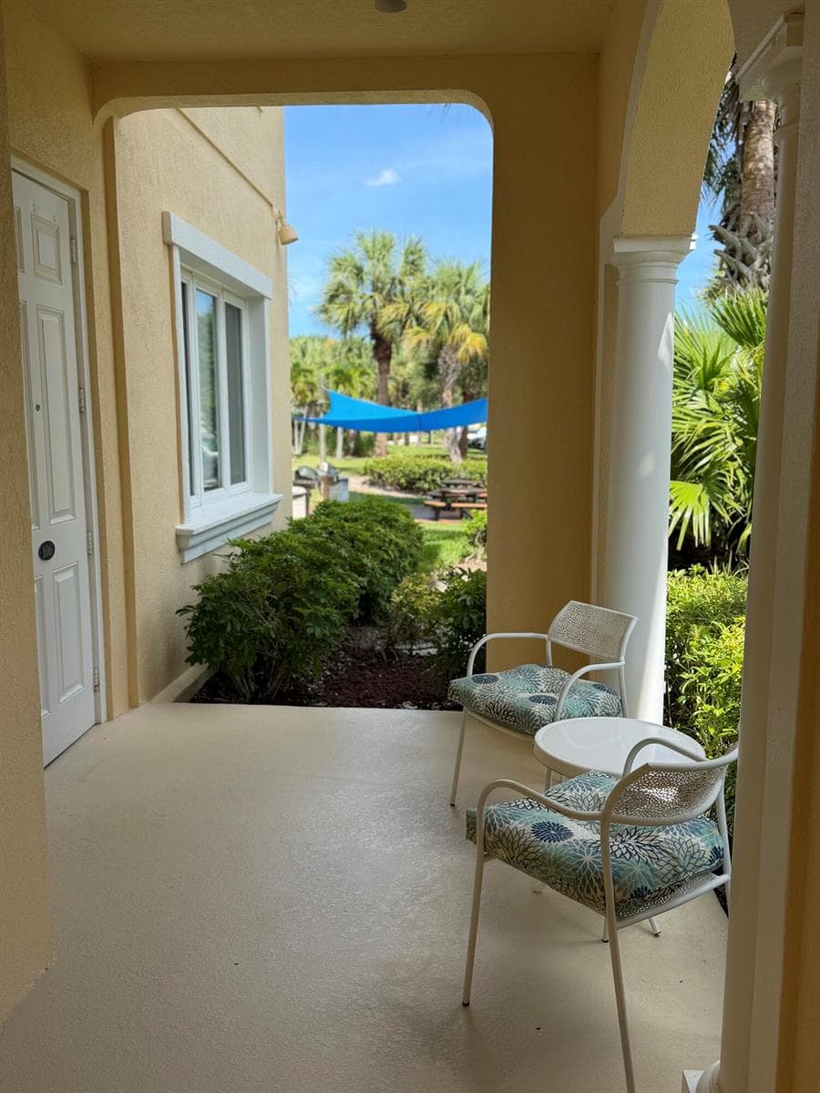 38 E Harbour Isle Dr Drive E # 106, Fort Pierce, FL 34949 — zdjęcie 2