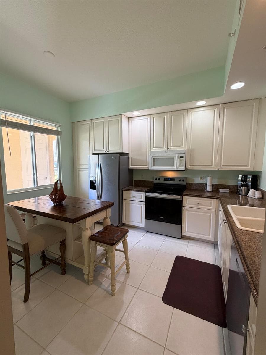 38 E Harbour Isle Dr Drive E # 106, Fort Pierce, FL 34949 — zdjęcie 3