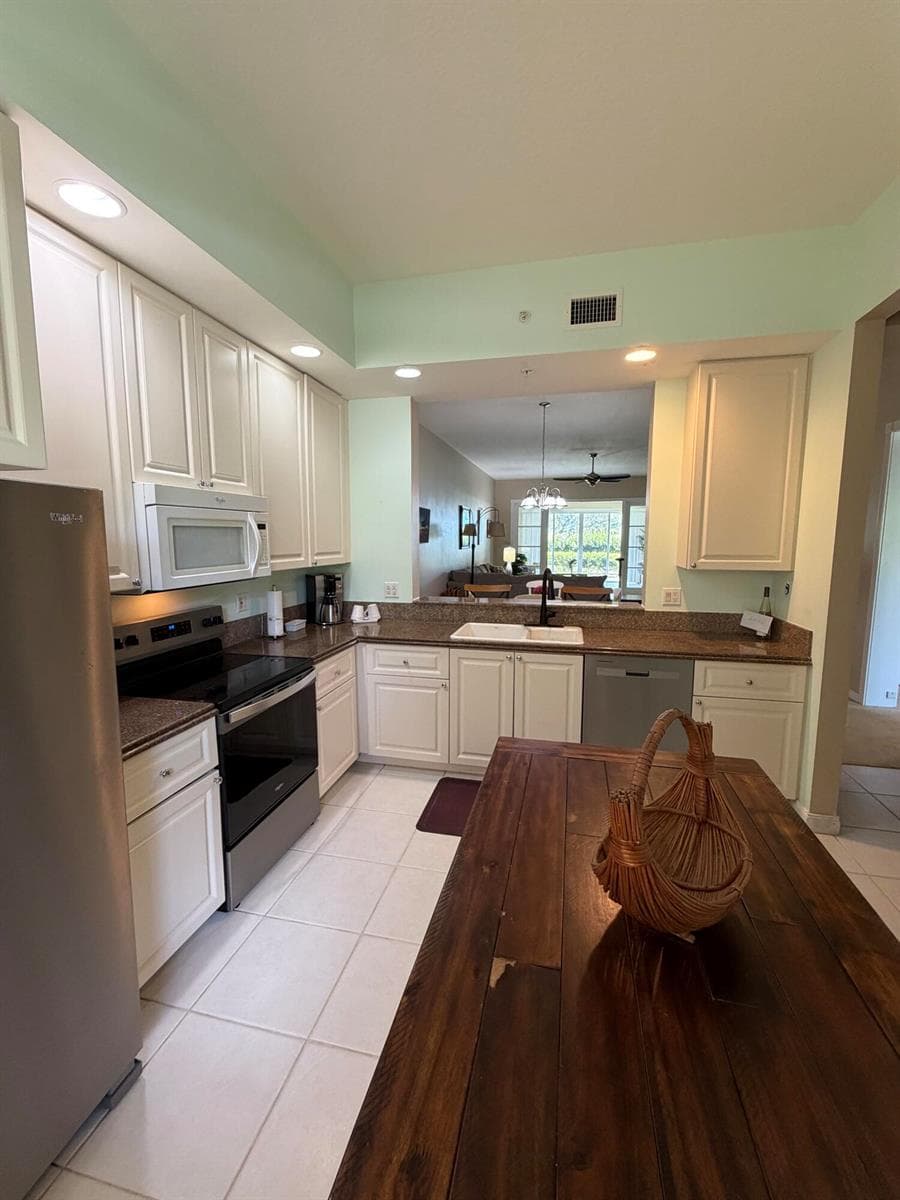 38 E Harbour Isle Dr Drive E # 106, Fort Pierce, FL 34949 — zdjęcie 4