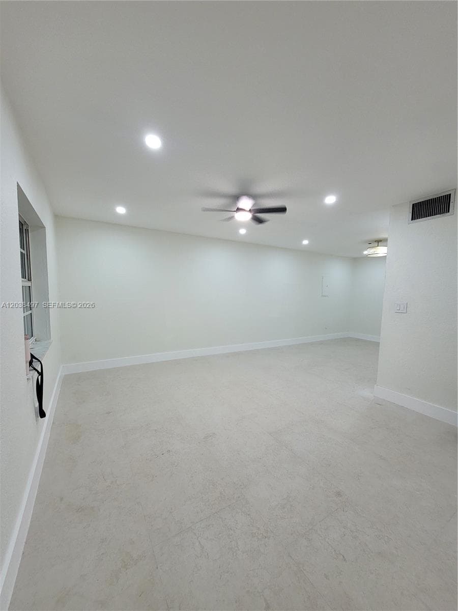 18000 SW 175th St # 18002, Miami, FL 33187 — zdjęcie 2