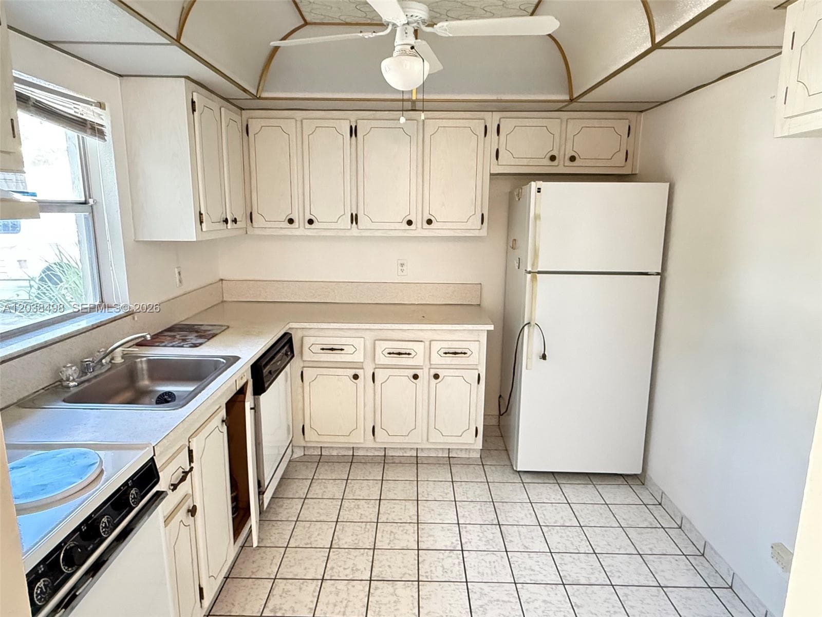 417 SW Natura Ave # A, Deerfield Beach, FL 33441 — zdjęcie 4