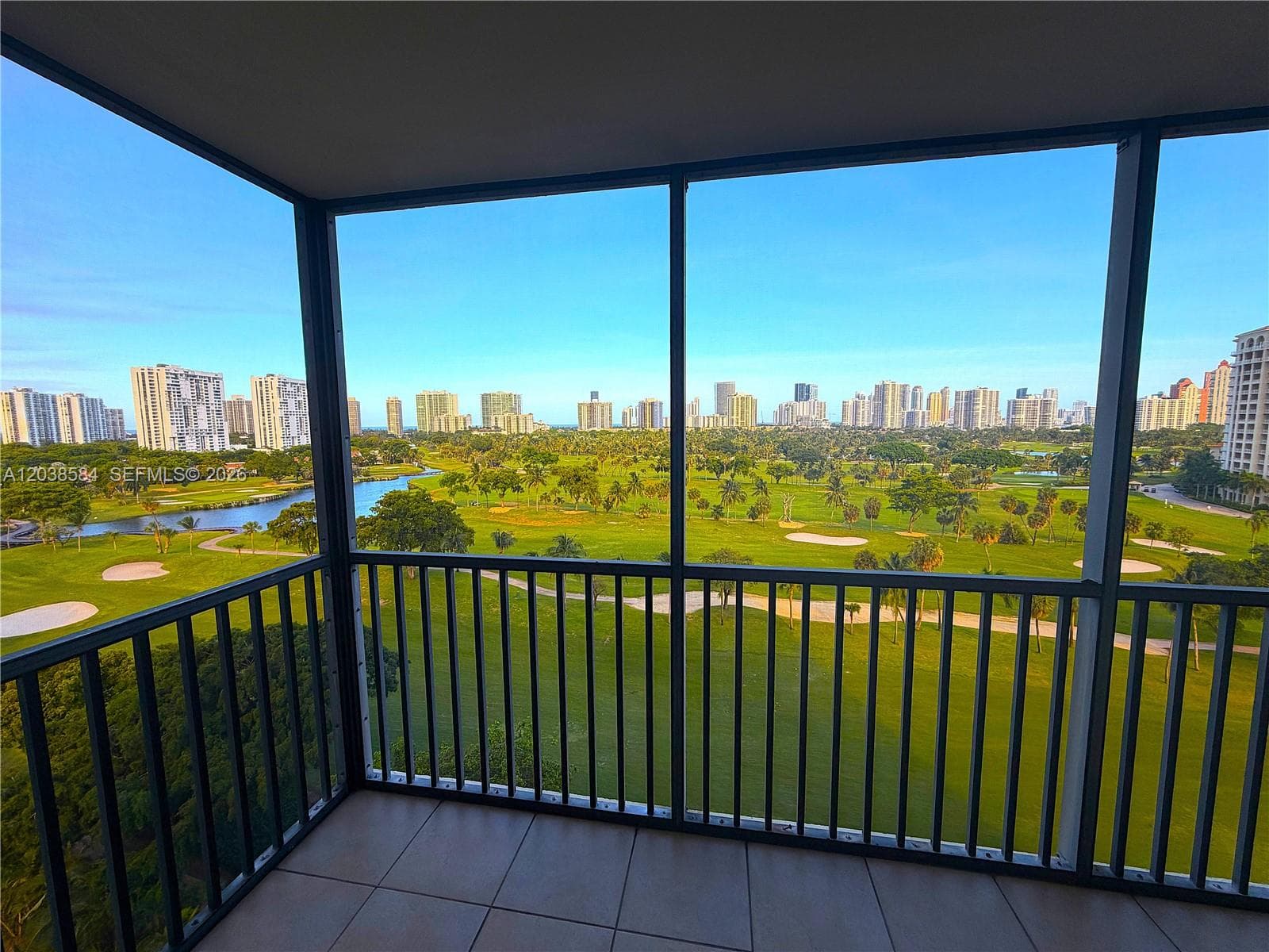 20335 W Country Club Dr # 1105, Aventura, FL 33180 — zdjęcie 4