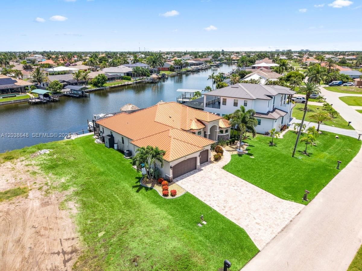 2639 SW 29TH AVE, Cape Coral, FL 33914 — zdjęcie 3