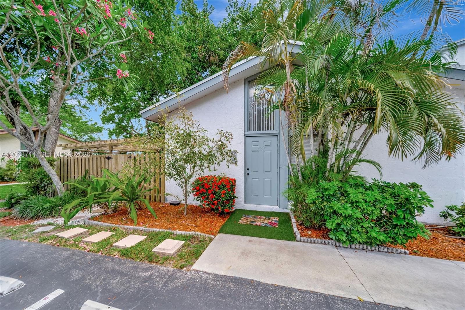 7447 W Sunrise Blvd # 7447, Plantation, FL 33313 — zdjęcie 2
