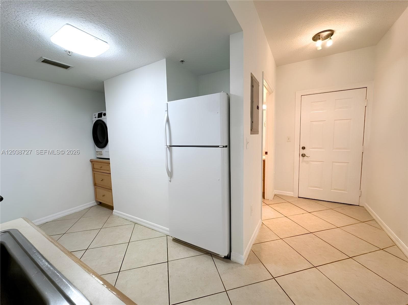2630 SW 28th St # 44, Miami, FL 33133 — zdjęcie 4