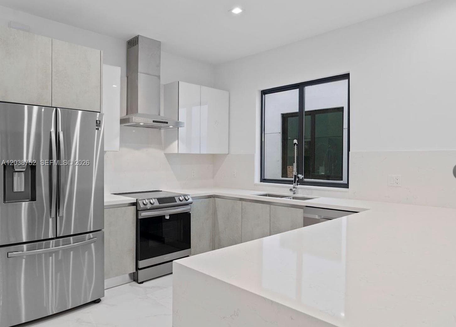 3374 Perry Frow Dr # B, Miami, FL 33133 — zdjęcie 3