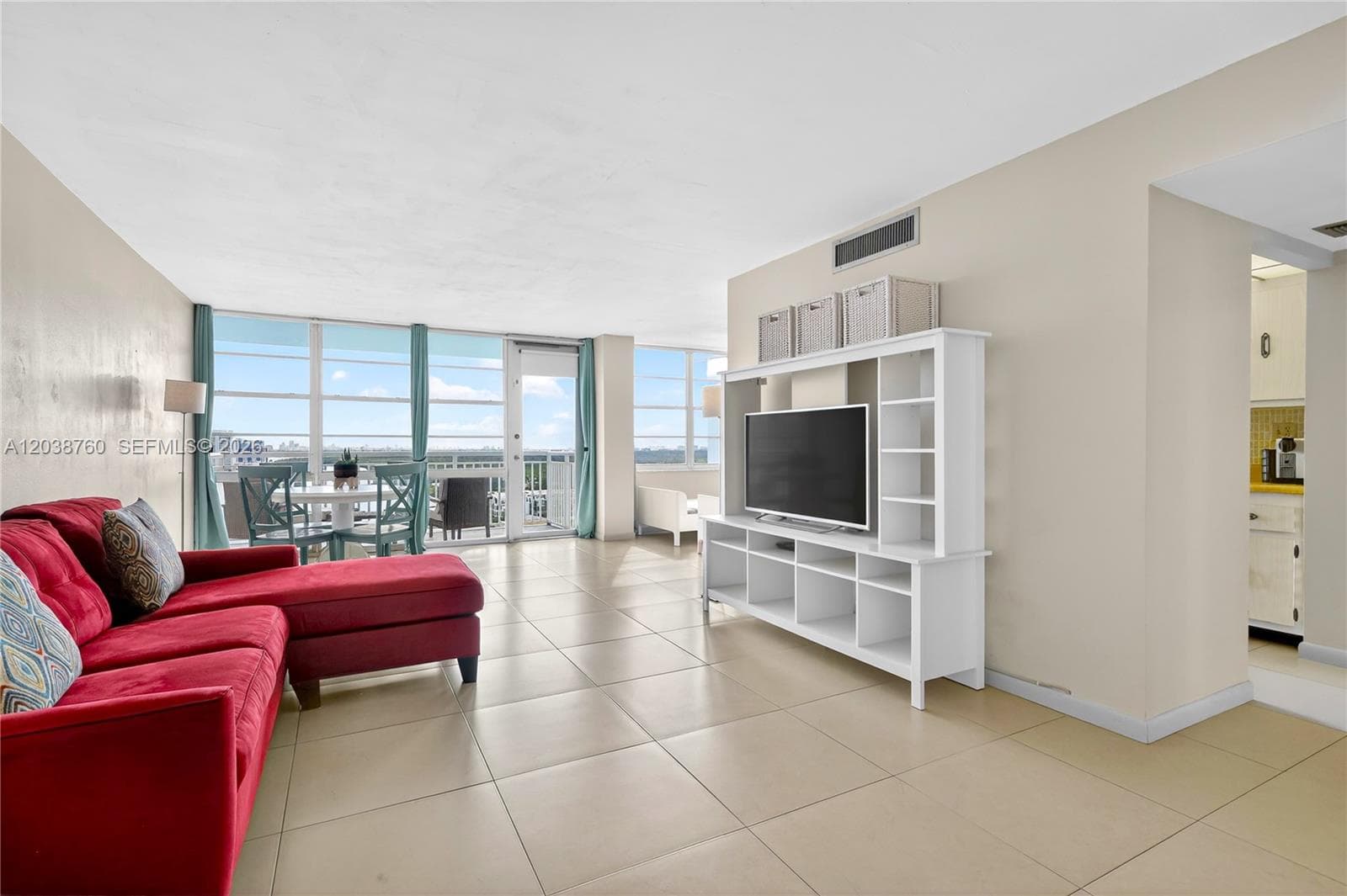 301 174th St # 1905 + DEN, Sunny Isles Beach, FL 33160 — zdjęcie 4