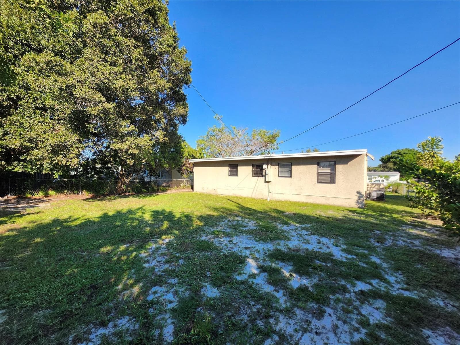 942 NW 12th Street, Fort Lauderdale, FL 33311 — zdjęcie 4