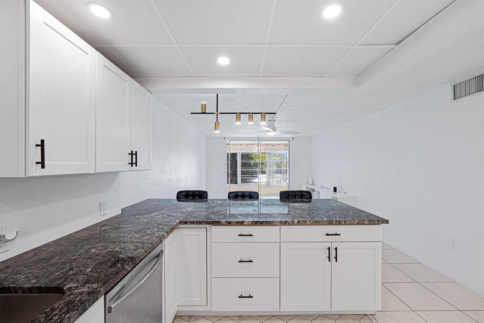 7100 NW 17th Street # 220, Plantation, FL 33313 — zdjęcie 4