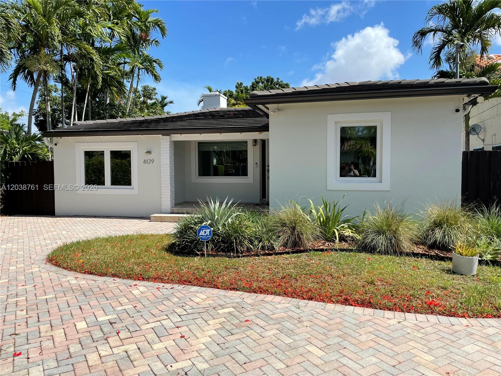 6129 SW 28th St, Miami, FL 33155 — zdjęcie 2