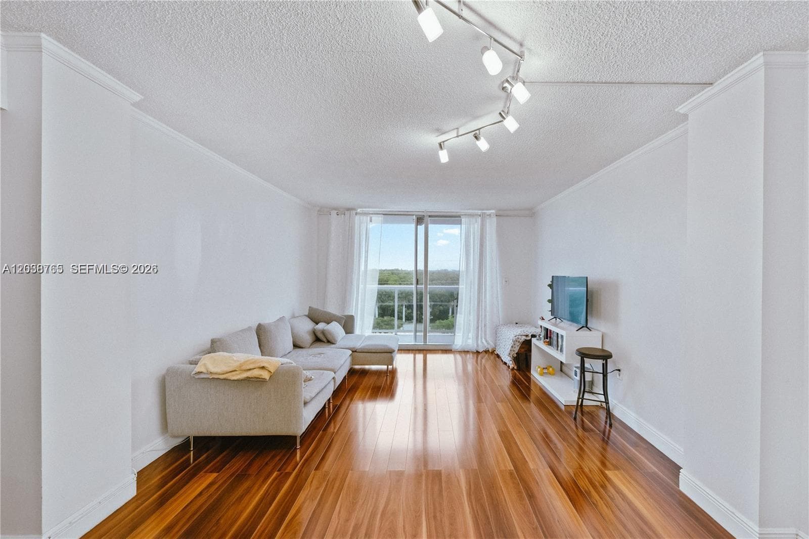 2841 NE 163rd St # 704, North Miami Beach, FL 33160 — zdjęcie 5