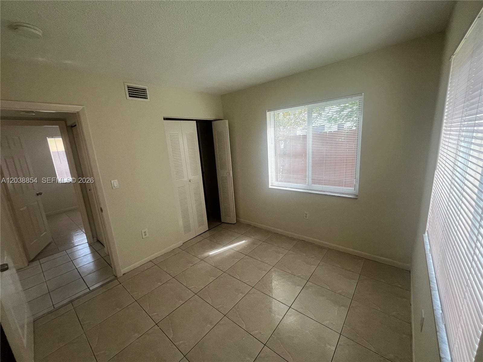 1419 SW 22nd Ave, Miami, FL 33145 — zdjęcie 5