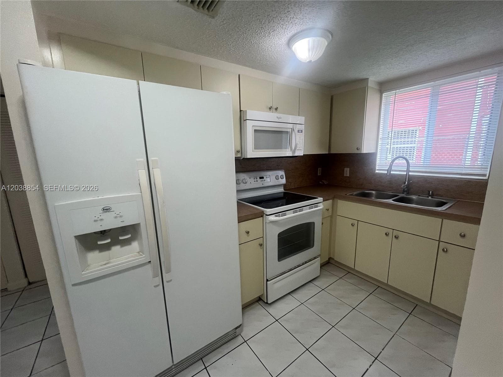 1419 SW 22nd Ave, Miami, FL 33145 — zdjęcie 4
