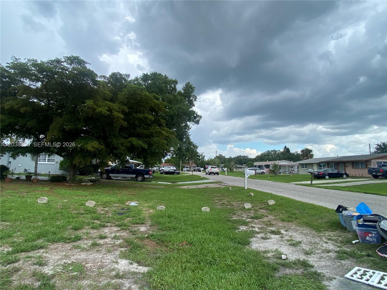1111 N VINEYARD ST, Lehigh Acres, FL 33936 — zdjęcie 3