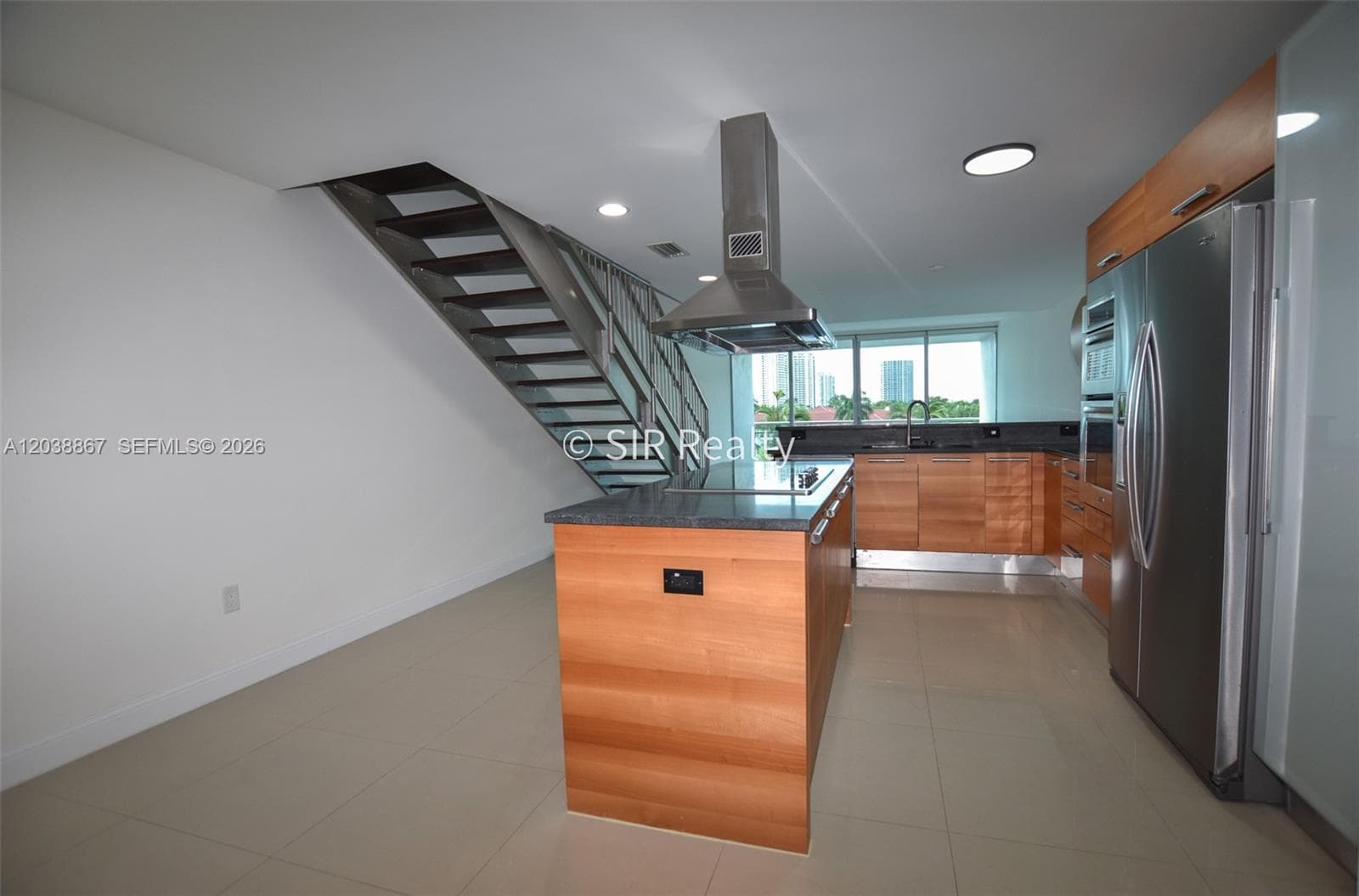 2950 NE 188th St # 336, Aventura, FL 33180 — zdjęcie 3