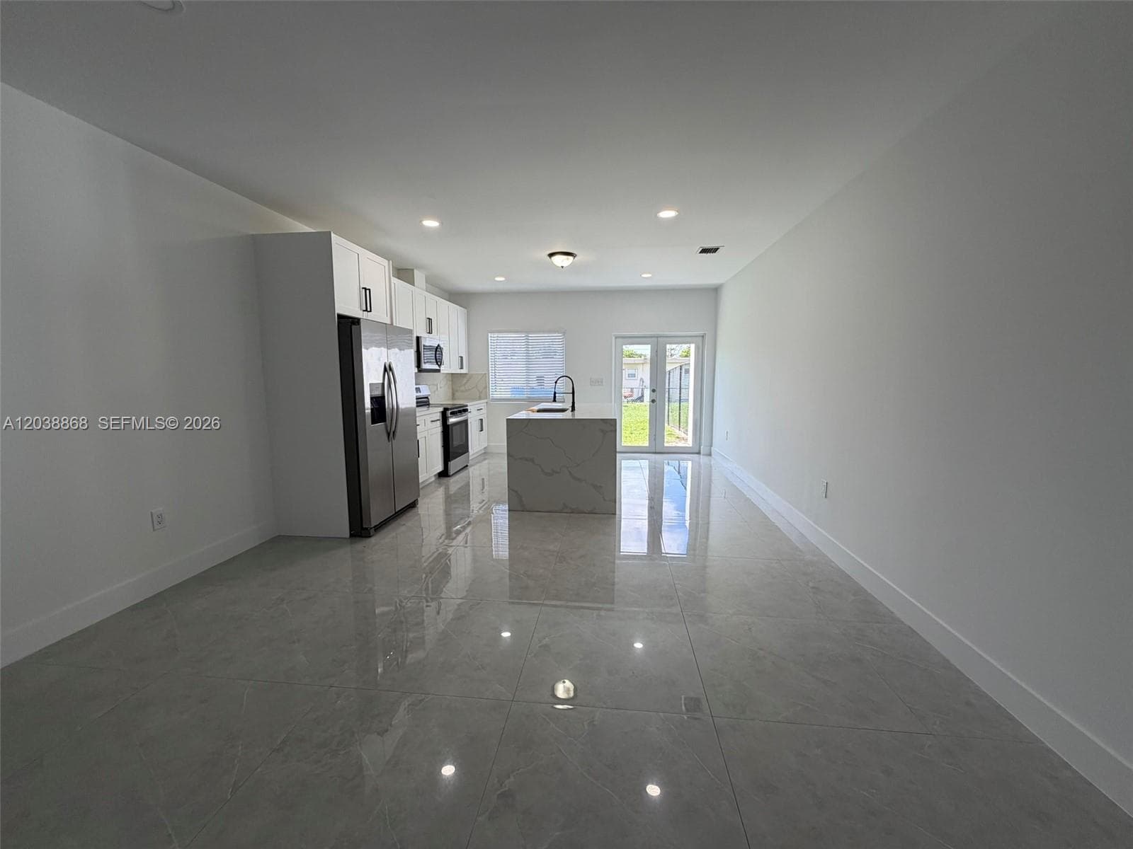 12080 & 12090 SW 213th St, Miami, FL 33177 — zdjęcie 3
