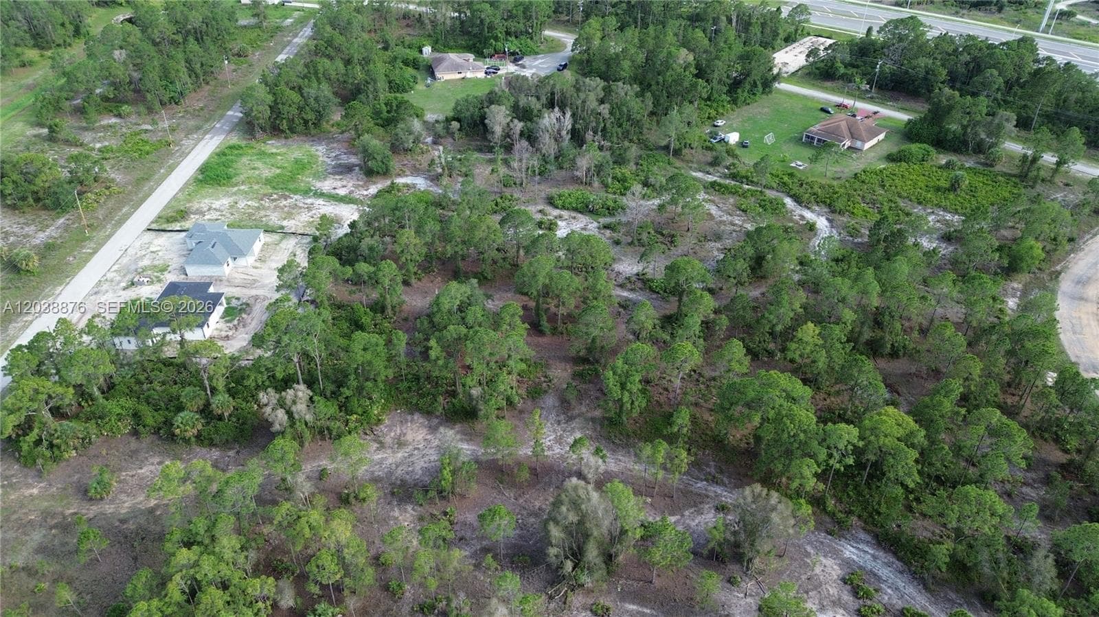 430 Scottsdale St., Lehigh Acres, FL 33974 — zdjęcie 4