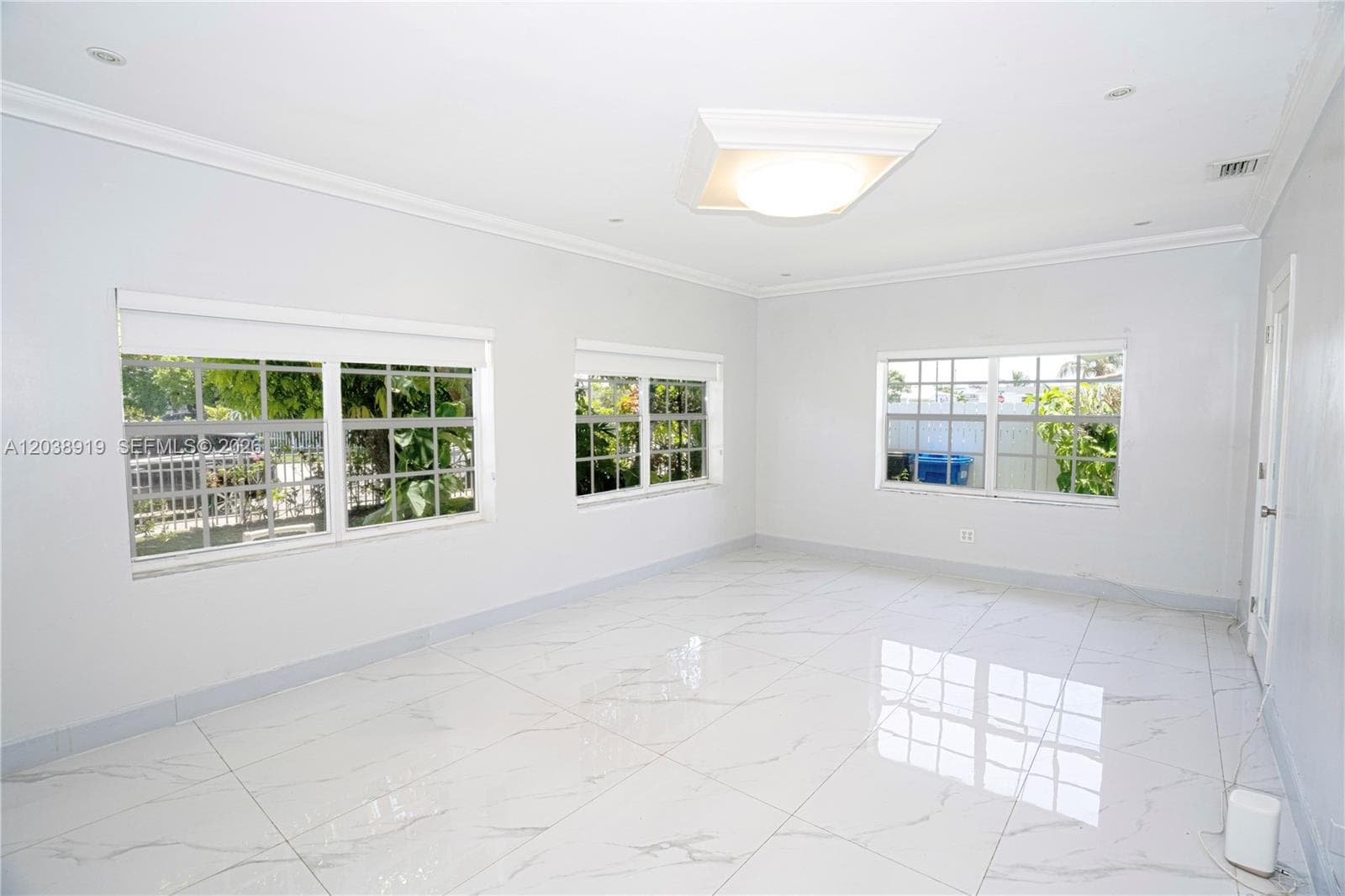 16990 NE 5th Ct # 1, North Miami Beach, FL 33162 — zdjęcie 5
