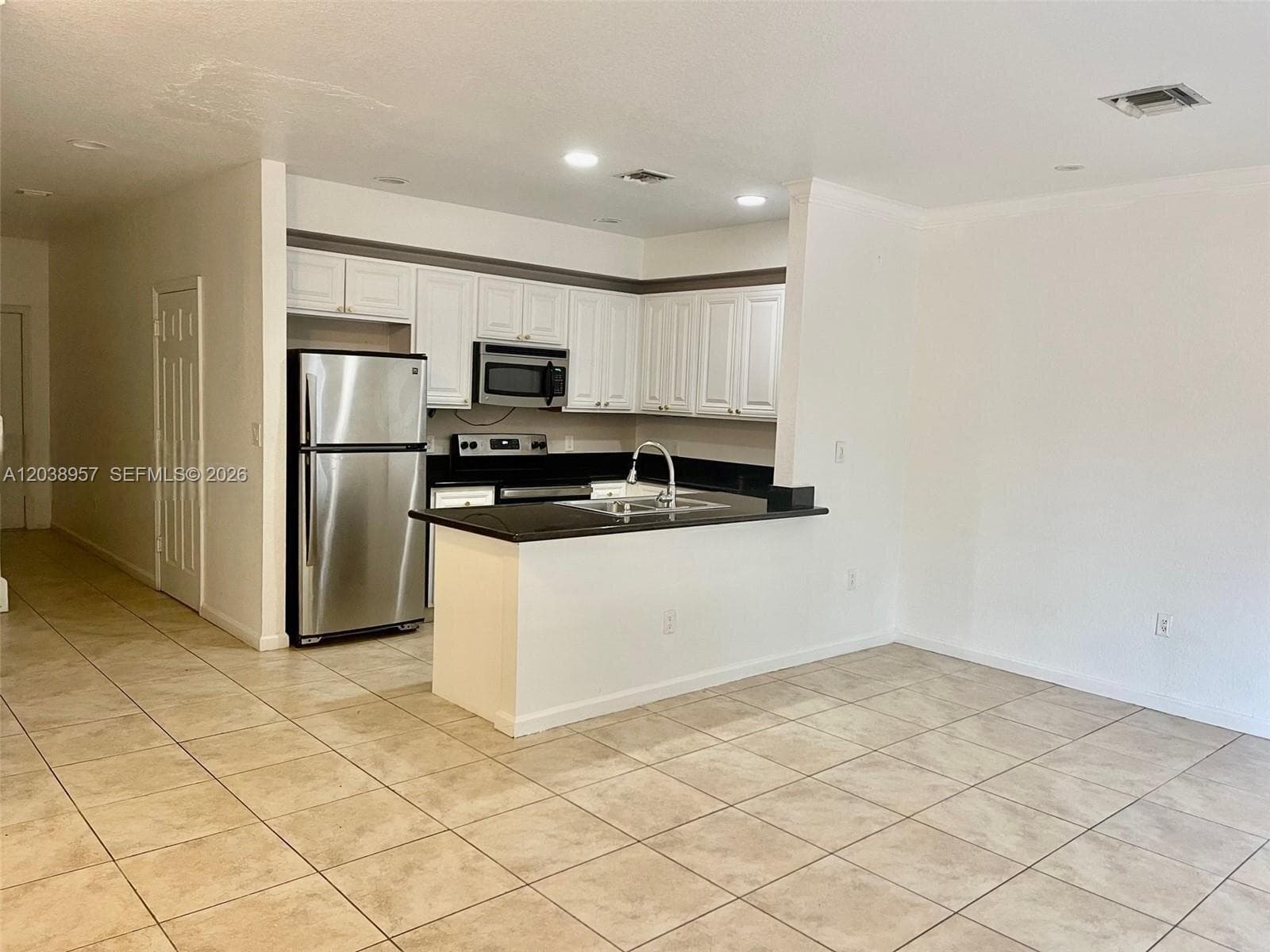 35 SE 3rd Ave # 11, Hallandale Beach, FL 33009 — zdjęcie 3