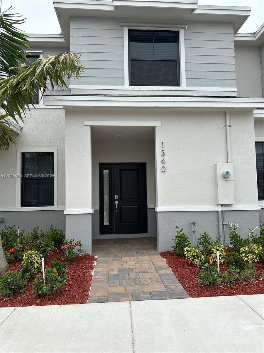 1340 NE 3rd Ave # 1340, Florida City, FL 33034 — zdjęcie 2