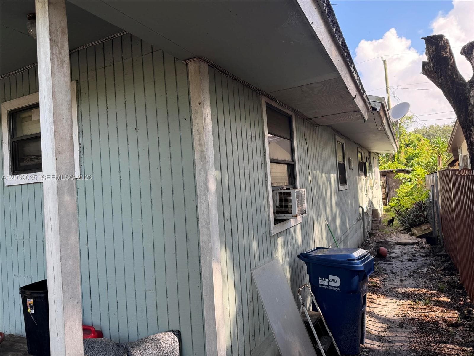 1885 NW 113th Ter, Miami, FL 33167 — zdjęcie 3