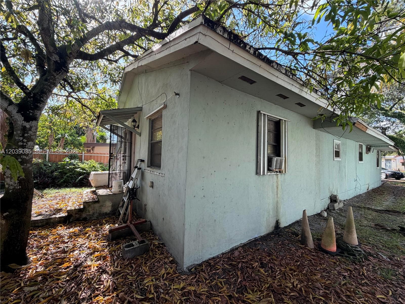 1885 NW 113th Ter, Miami, FL 33167 — zdjęcie 4