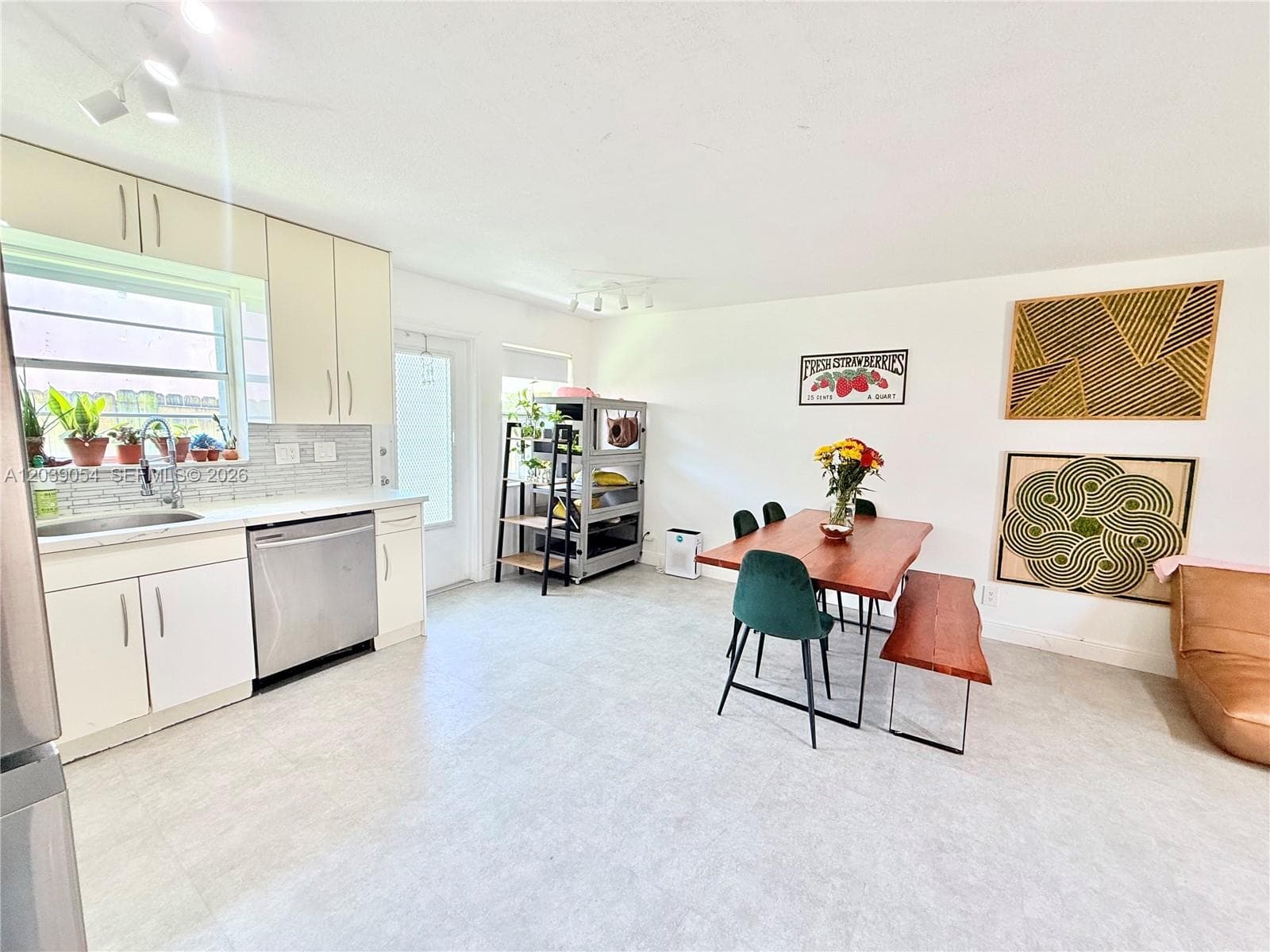 1722 Mayo St # 105, Hollywood, FL 33020 — zdjęcie 2