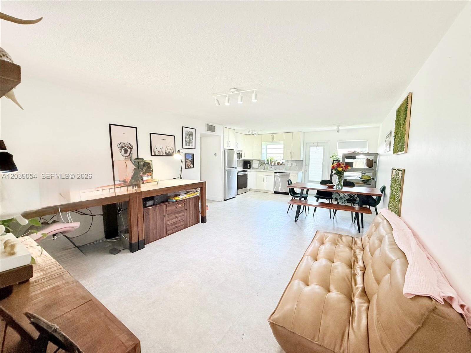 1722 Mayo St # 105, Hollywood, FL 33020 — zdjęcie 5