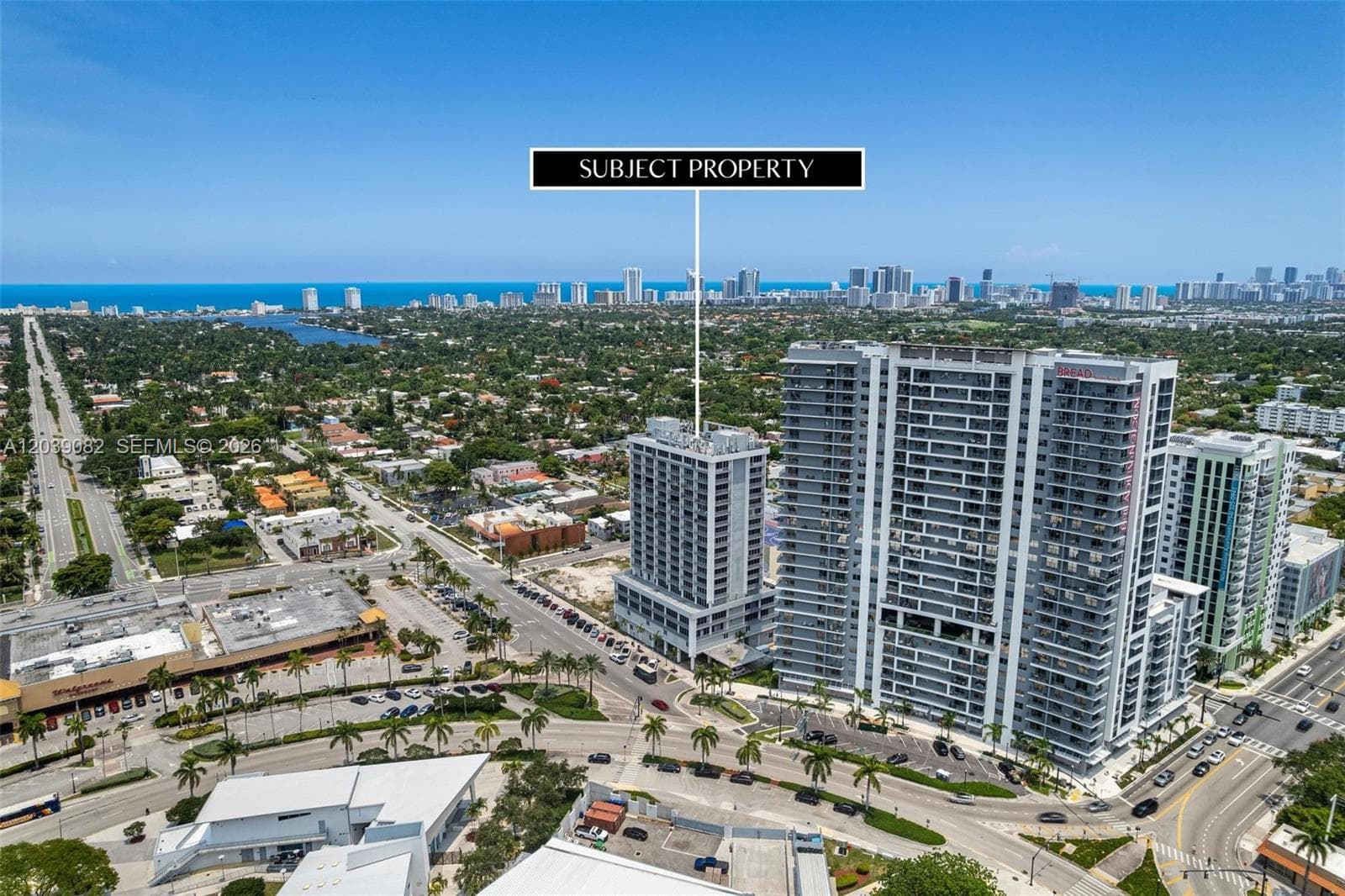 1720 Harrison St # 16A, Hollywood, FL 33020 — zdjęcie 2