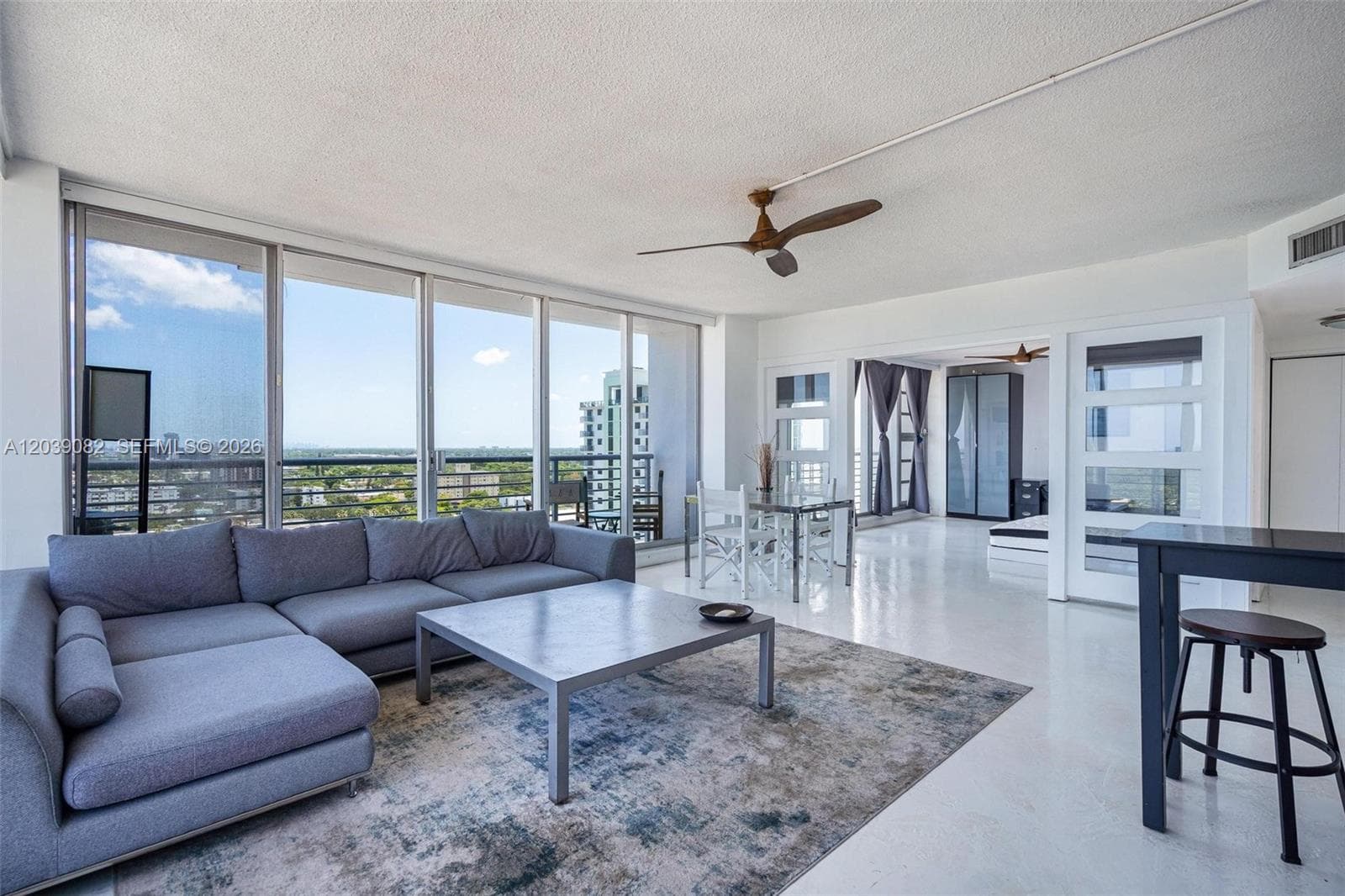 1720 Harrison St # 16A, Hollywood, FL 33020 — zdjęcie 5