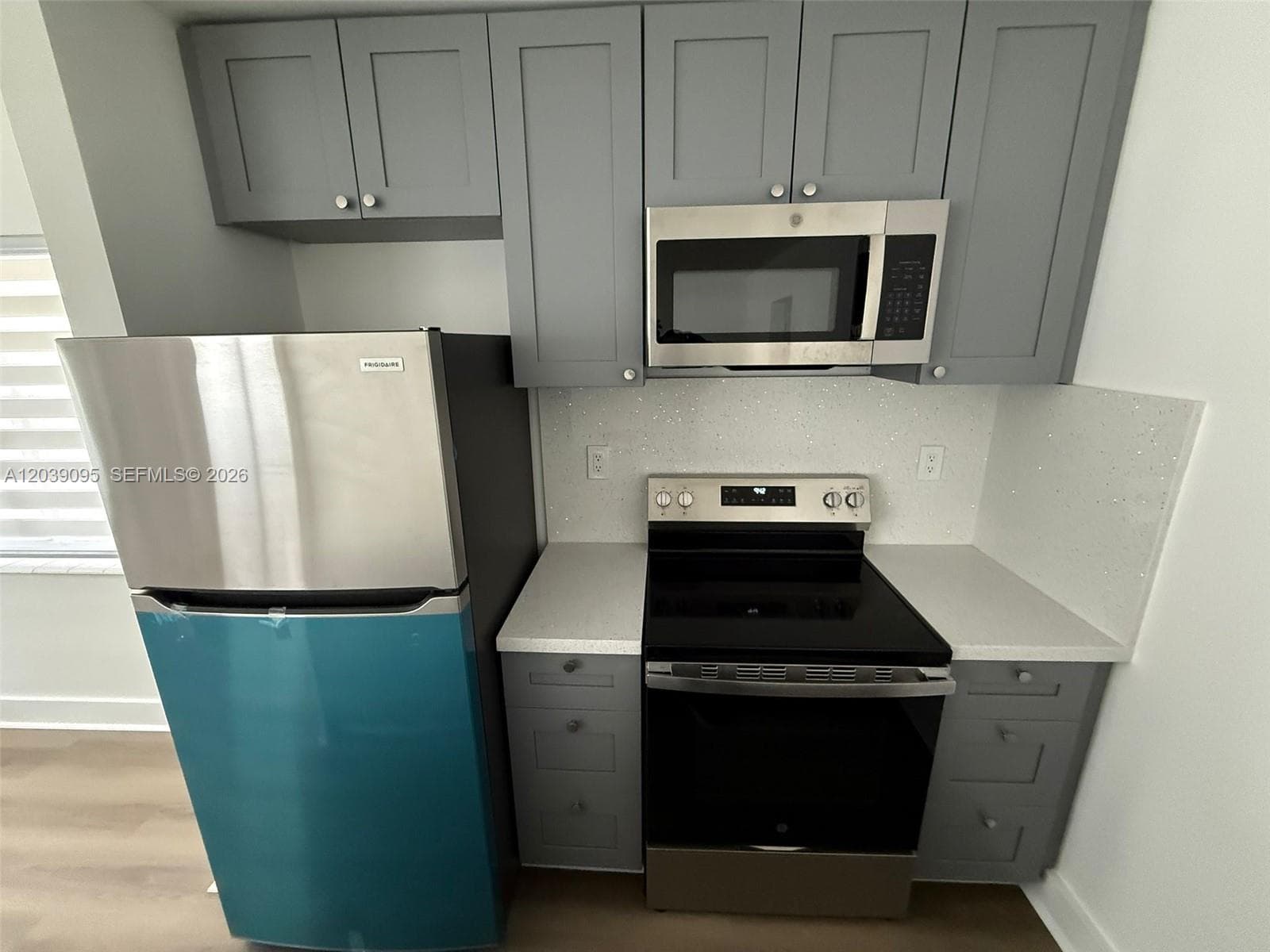 2191 NE 167th St # 1, North Miami Beach, FL 33162 — zdjęcie 4