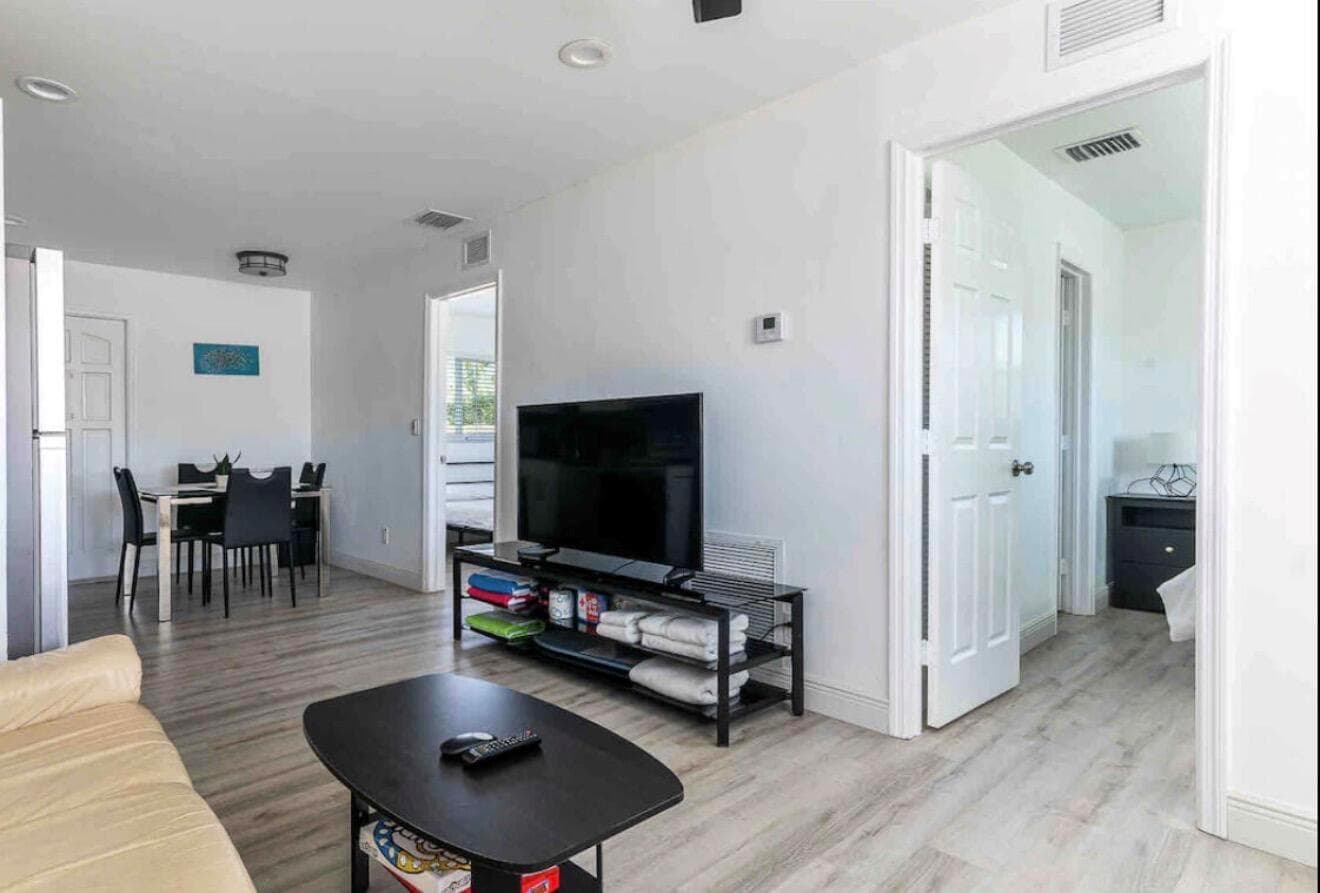 2499 NE 2nd Avenue # B, Boca Raton, FL 33431 — zdjęcie 4