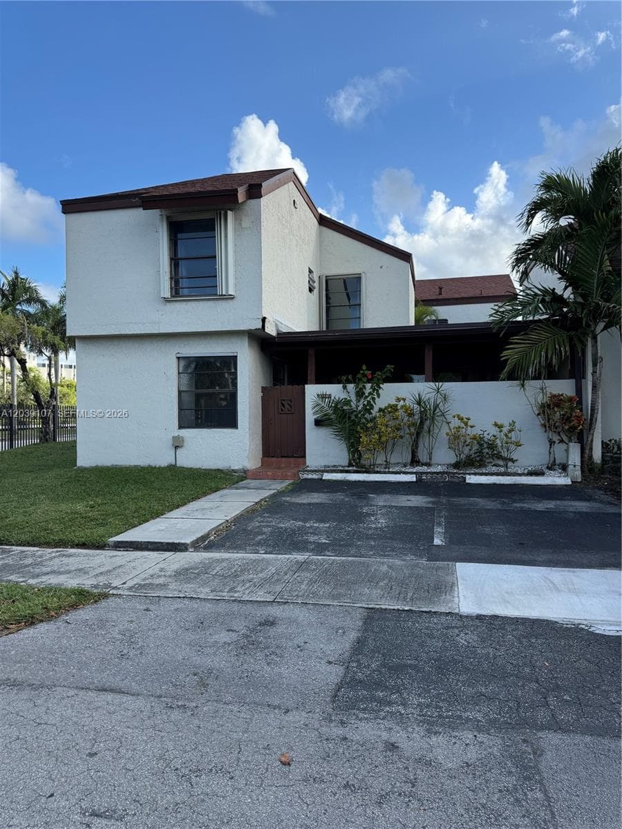 9700 NW 6th Ln # 9700, Miami, FL 33172