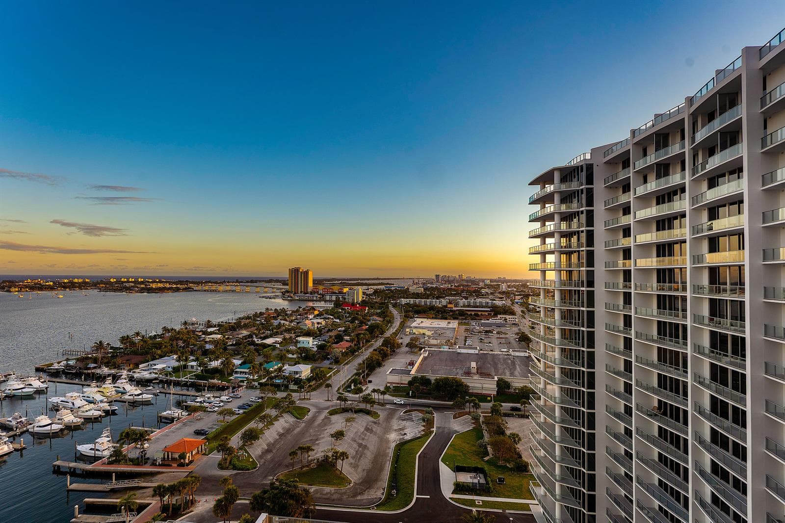 220 Lake Shore Drive # 1911, Lake Park, FL 33403 — zdjęcie 4