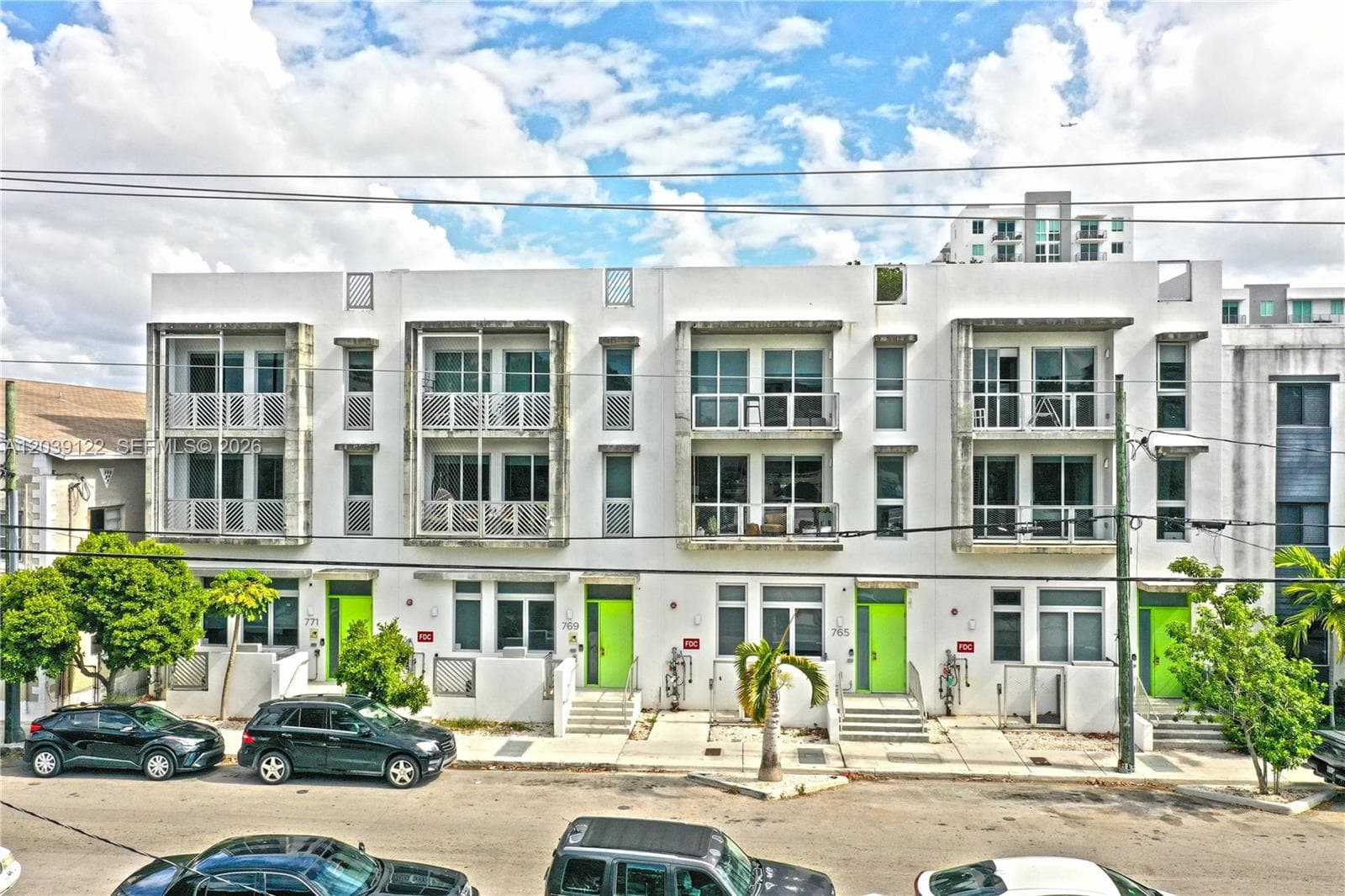 761 NW 1st St, Miami, FL 33128 — zdjęcie 2