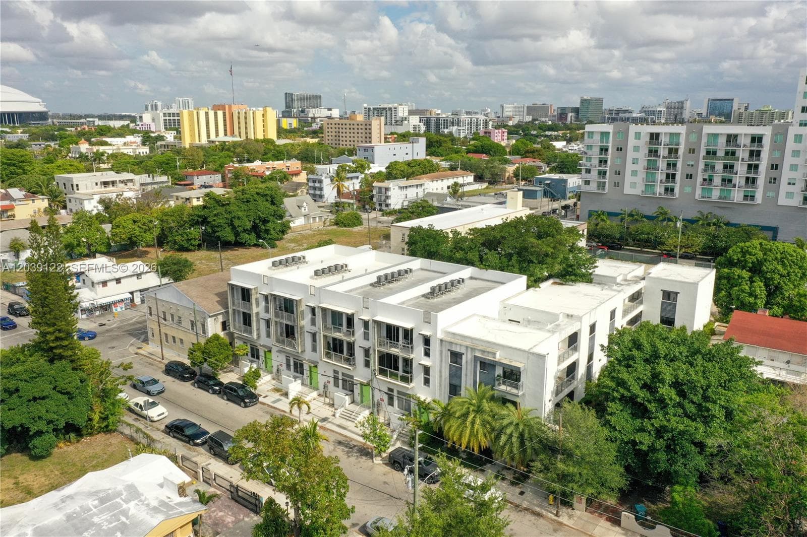 761 NW 1st St, Miami, FL 33128 — zdjęcie 4
