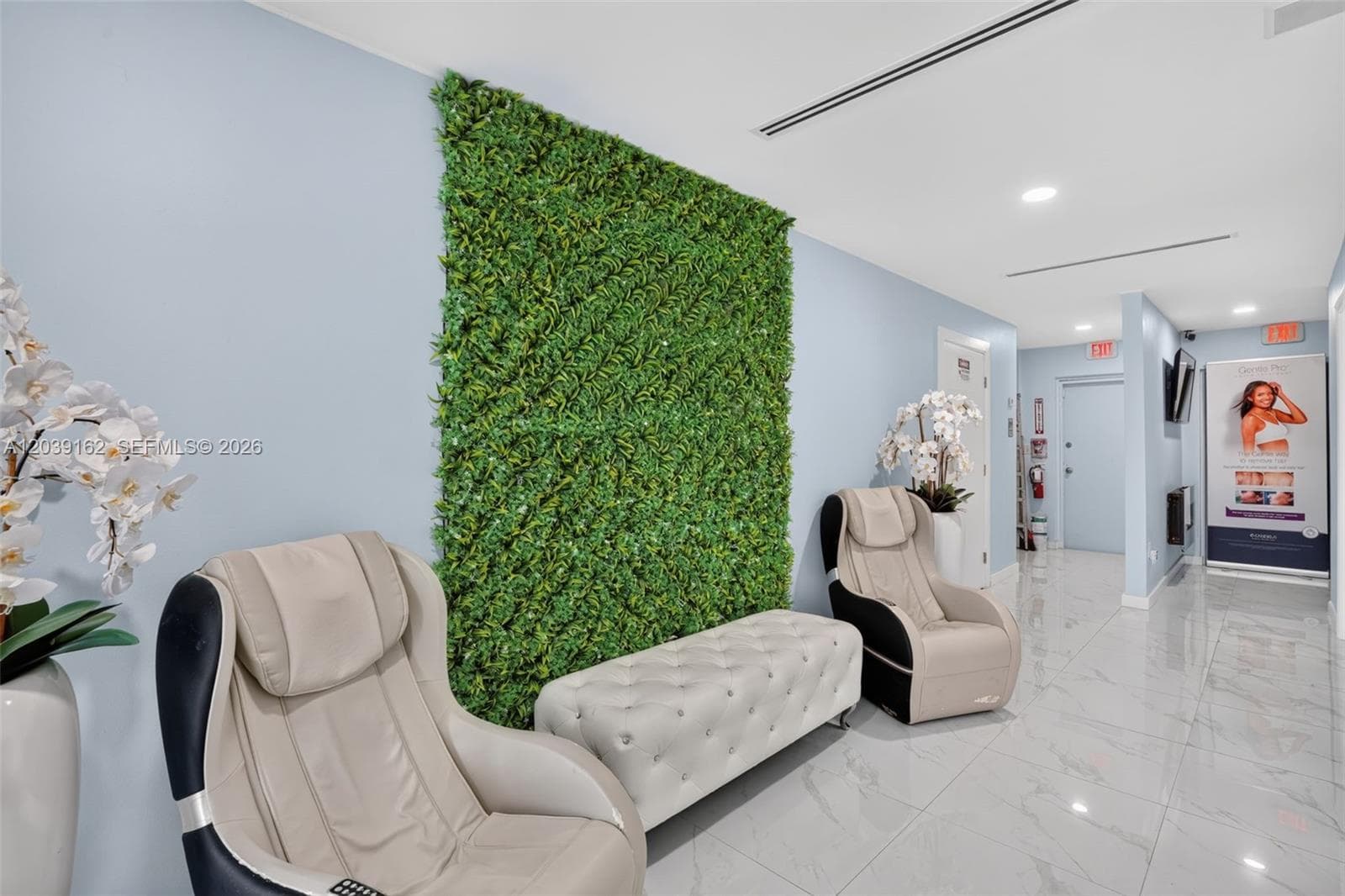Laser and Electrolysis Clinic for Sale on Coral Way, Miami, FL 33165 — zdjęcie 5