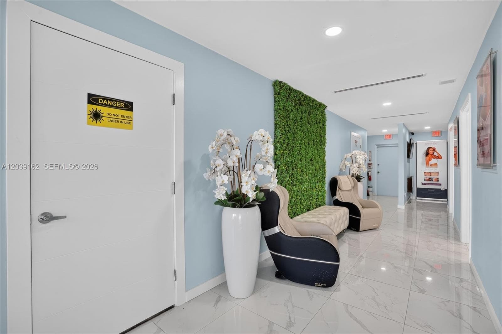 Laser and Electrolysis Clinic for Sale on Coral Way, Miami, FL 33165 — zdjęcie 4