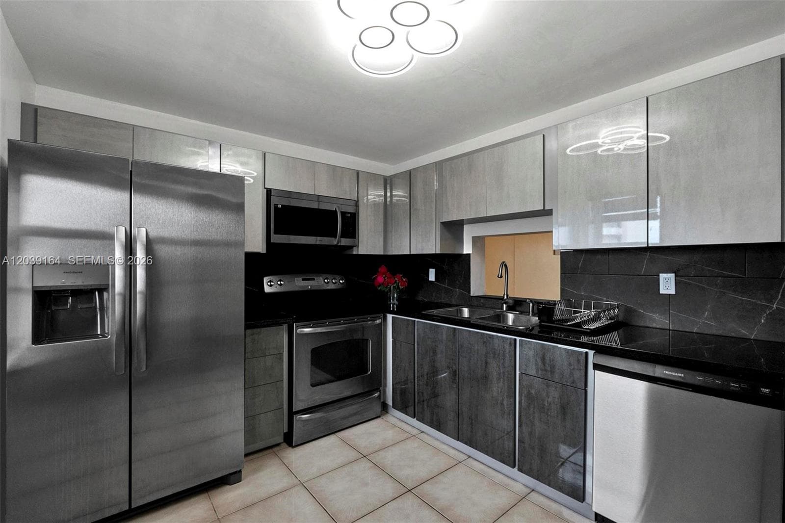 431 SE 3rd St # 402, Dania Beach, FL 33004 — zdjęcie 2
