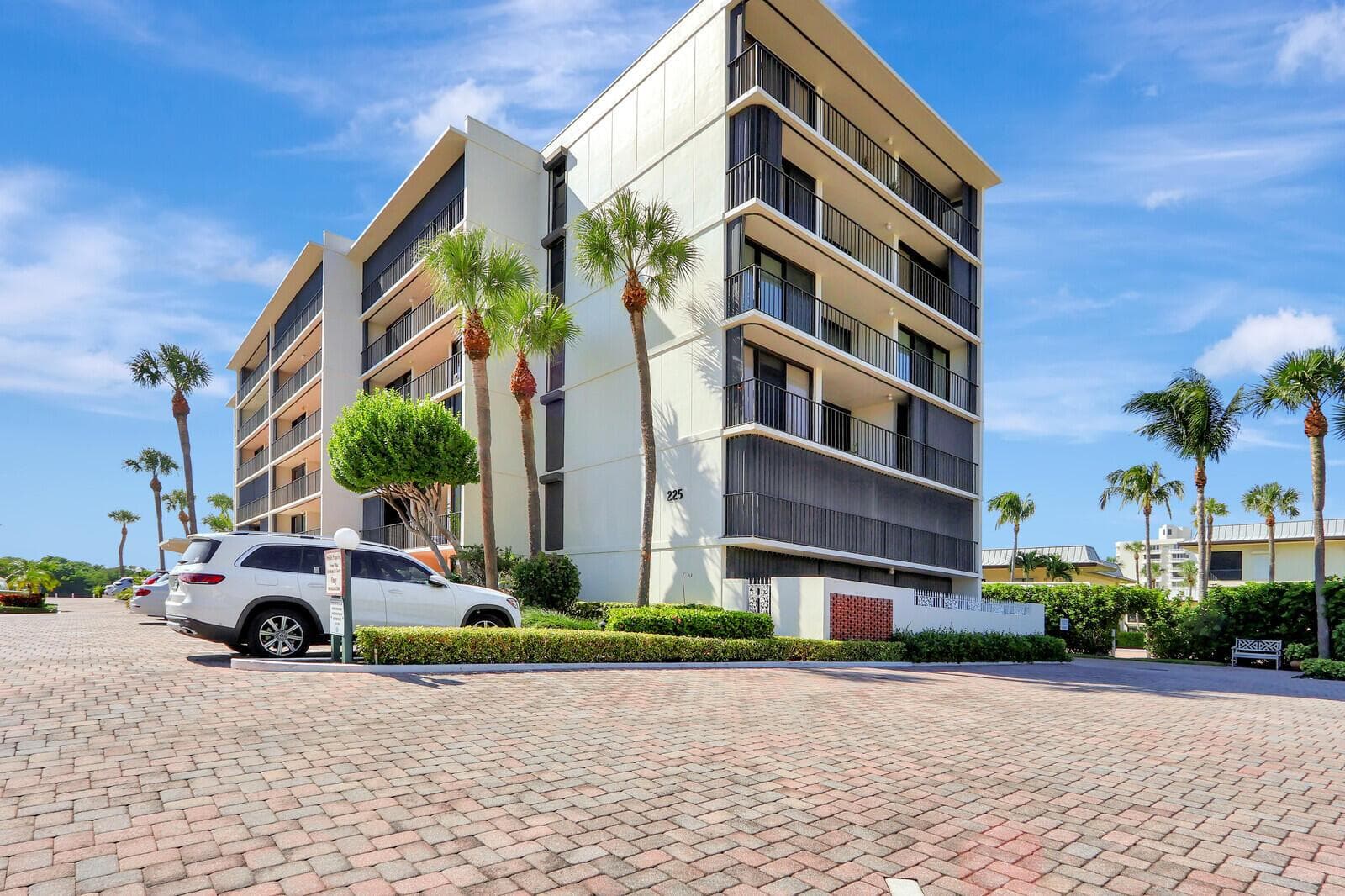 225 Beach Road # 204, Tequesta, FL 33469 — zdjęcie 2