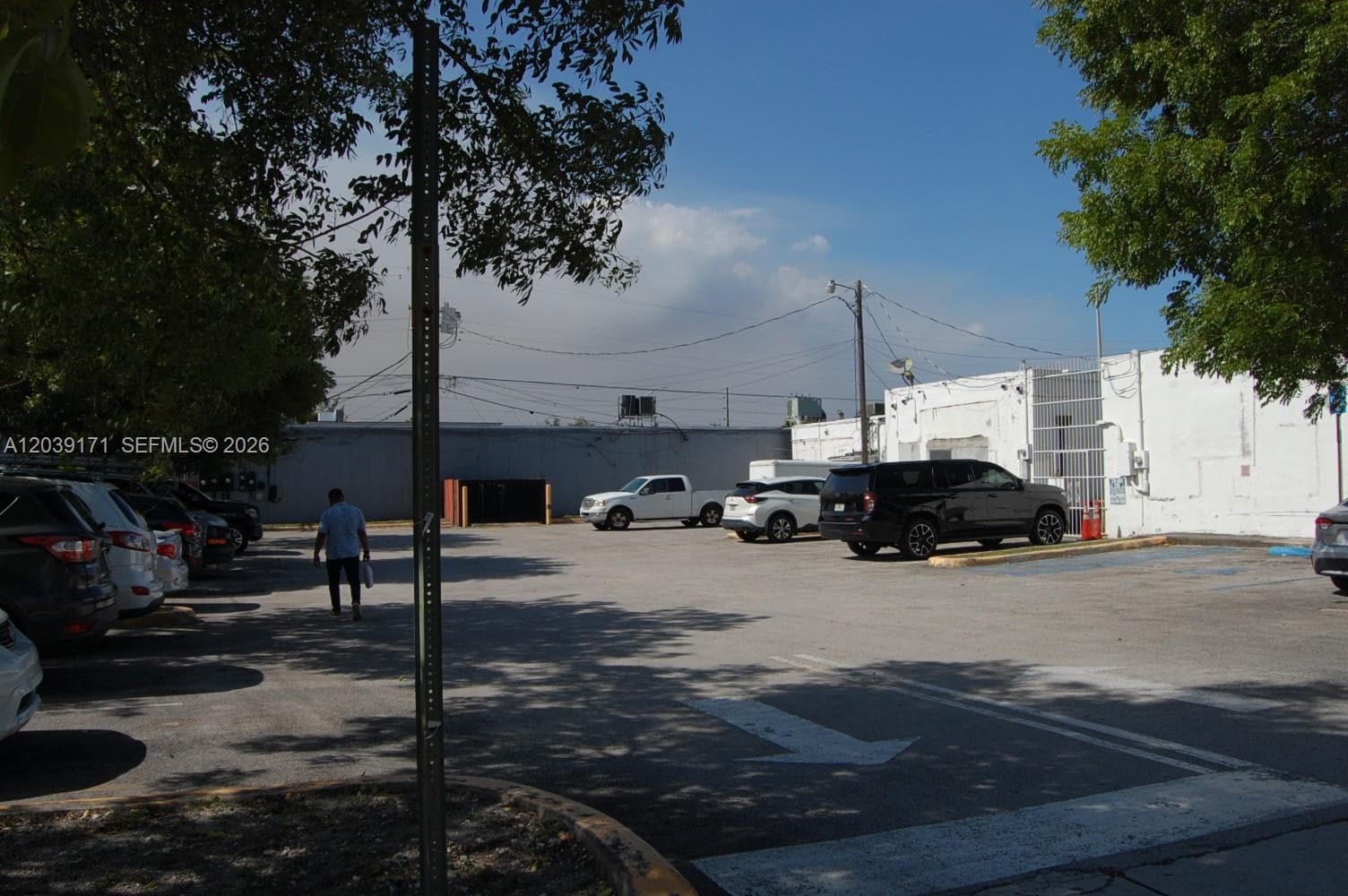 1900 e 4th ave, Hialeah, FL 33010 — zdjęcie 2