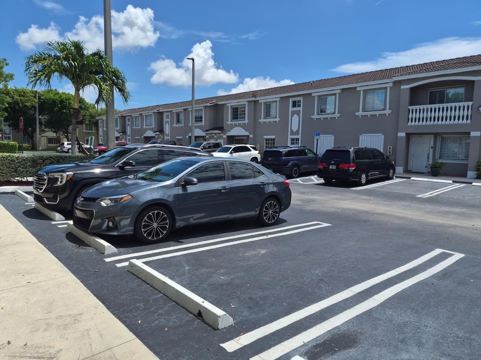 7211 NW 174th Terrace # 203, Hialeah, FL 33015 — zdjęcie 2