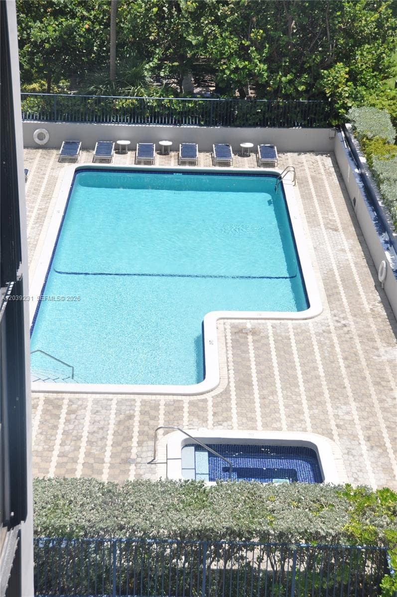 8877 Collins Ave # 507, Surfside, FL 33154 — zdjęcie 4